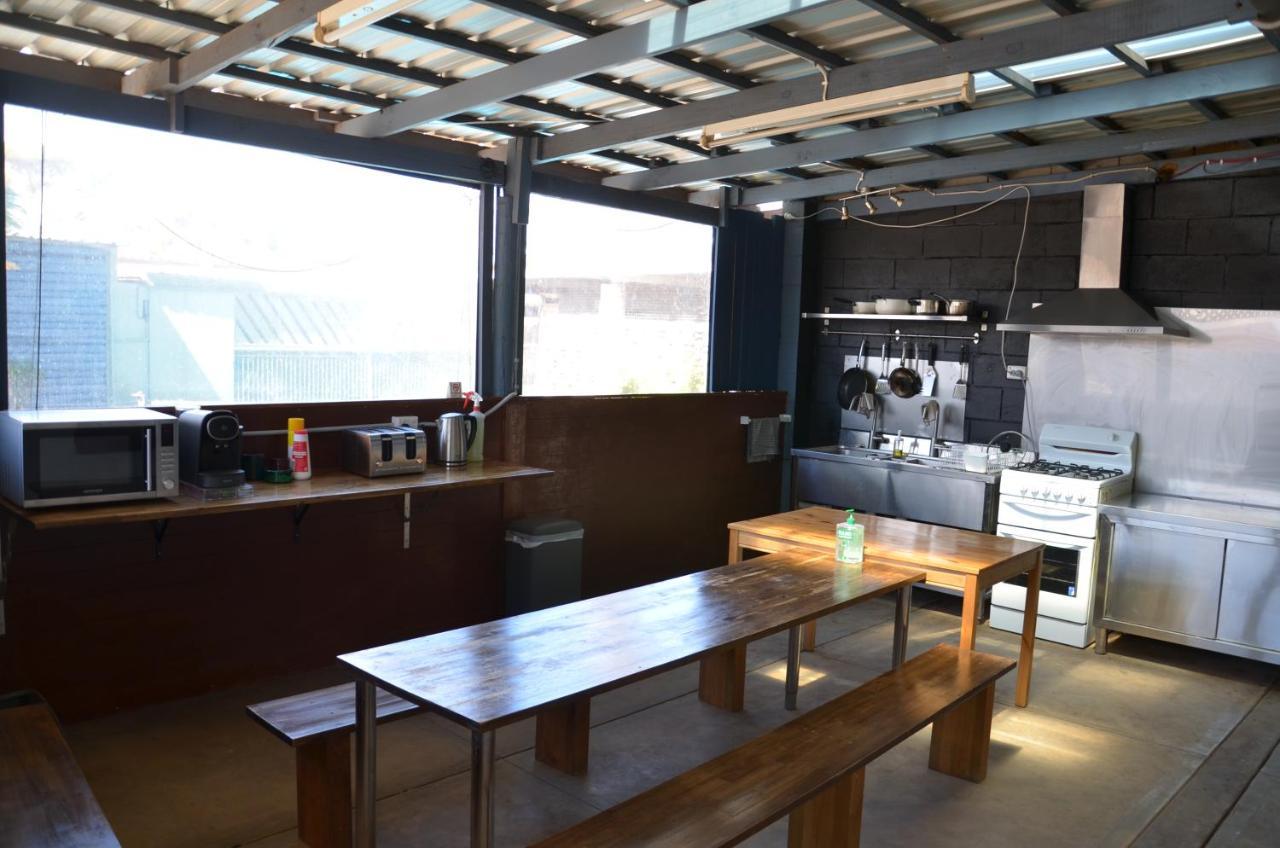 Winkie Glossop Motel المظهر الخارجي الصورة